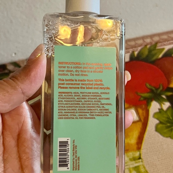 AHA & Vitamin C Toner - Mint Green - Picture 3 of 6